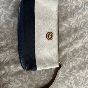 MK Clutch purse